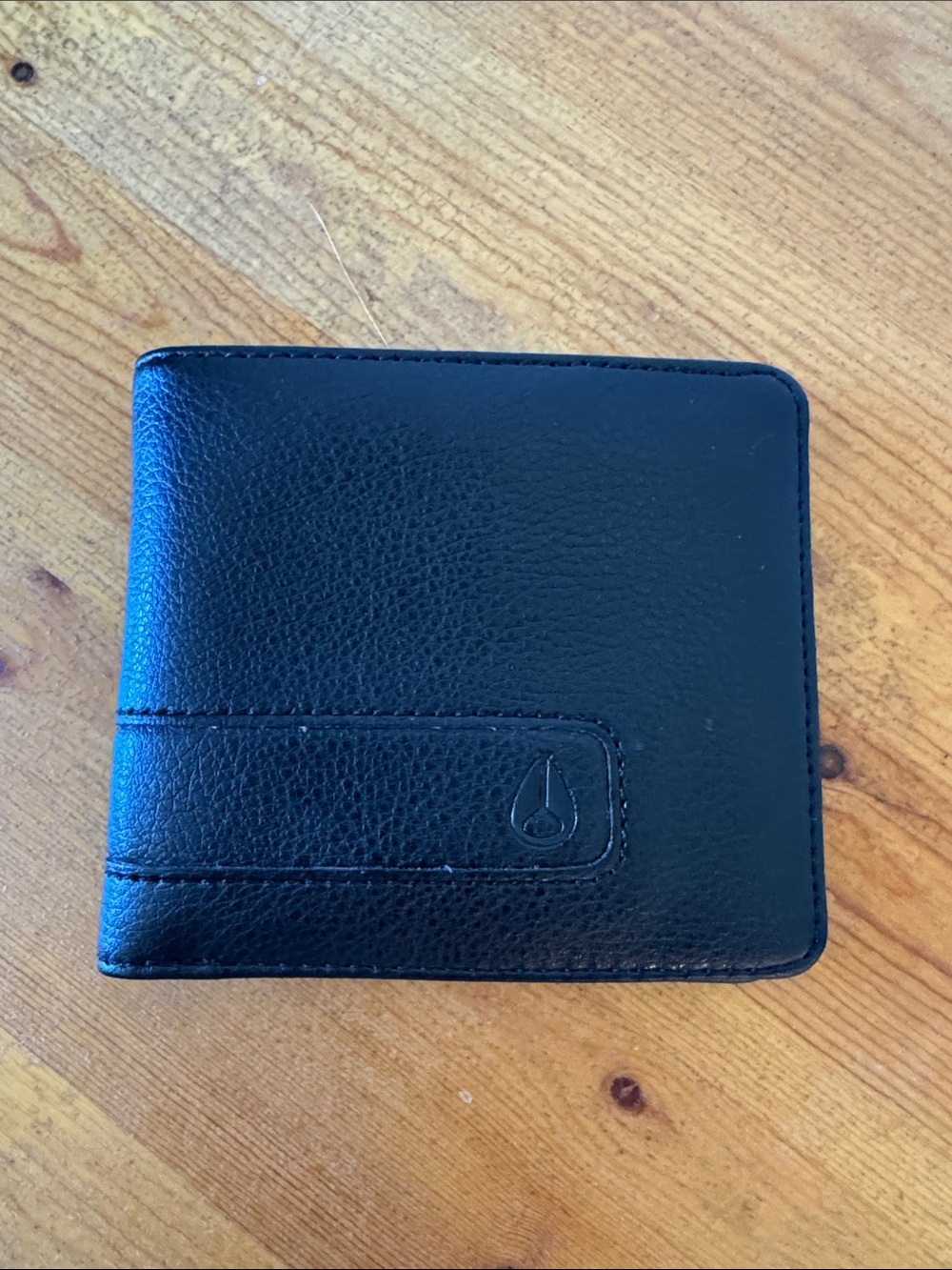 Nixon Showoff Wallet EUC